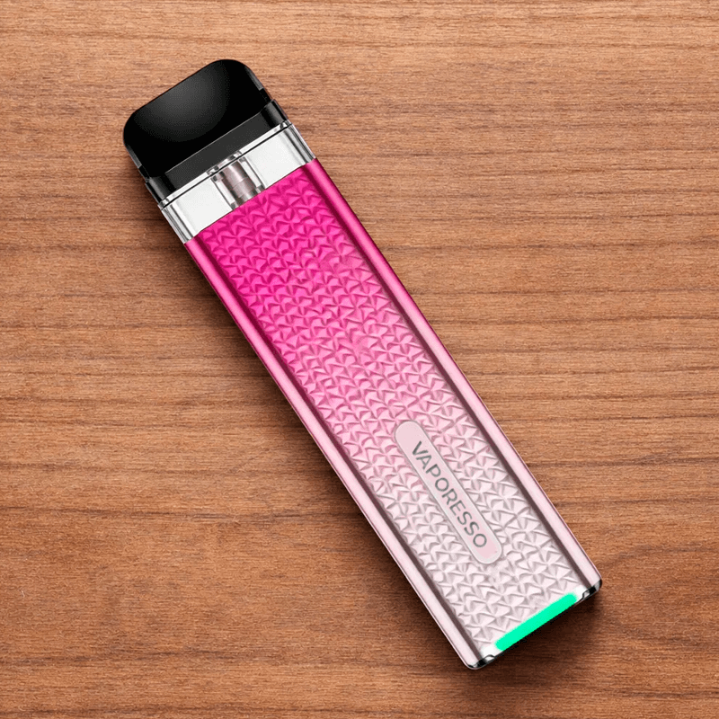 Xros 3 Mini на столе